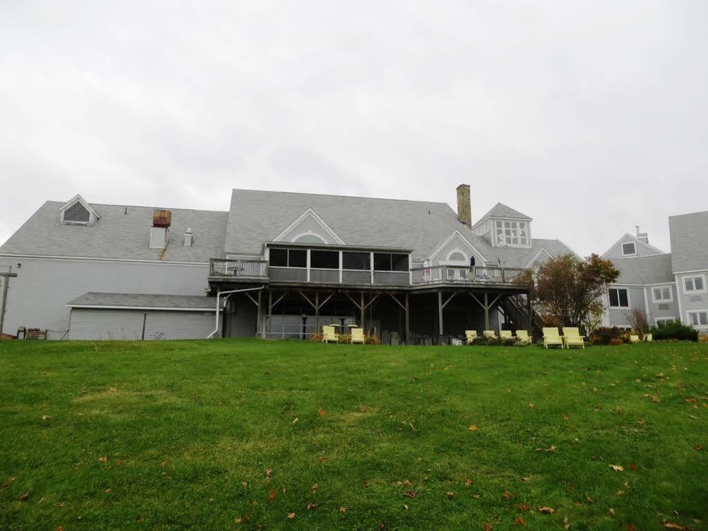 Riverside Resort And Conference Centre French Village Exteriör bild